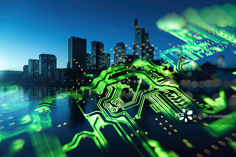城市天际线与电路板的双重曝光图片素材