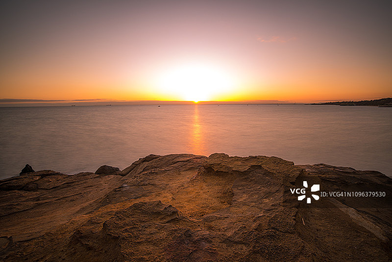 澳大利亚墨尔本半月湾的美丽日落图片素材