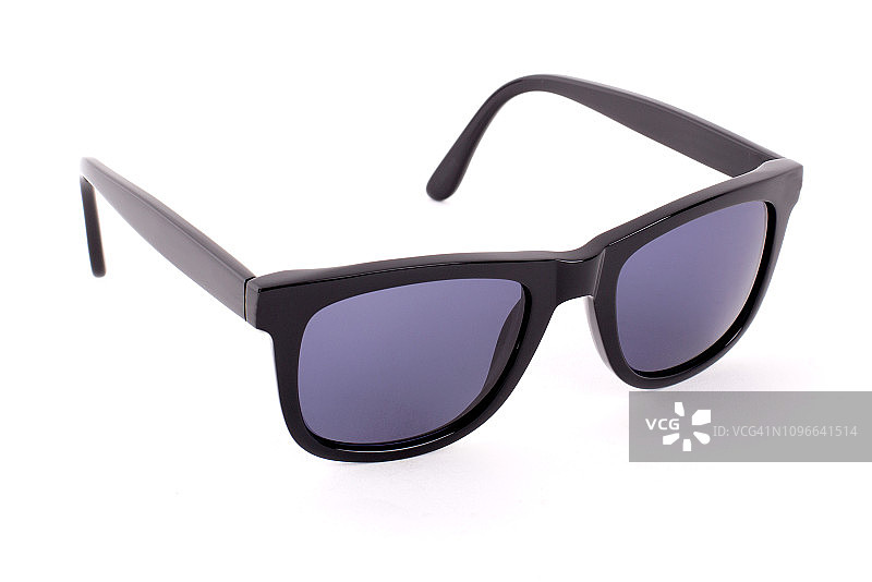 白色背景上的黑色太阳镜图片素材