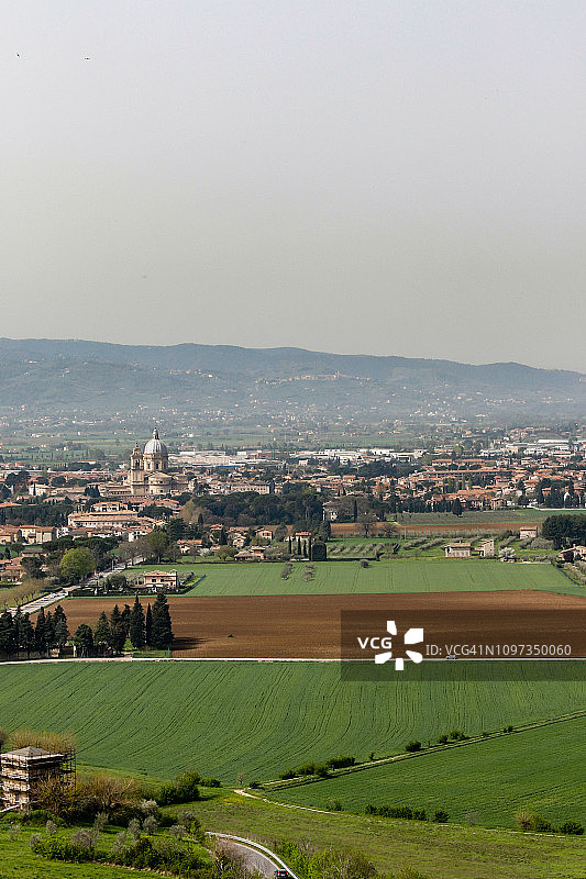 意大利阿西西：翁布里亚佩鲁贾的天使之母镇图片素材