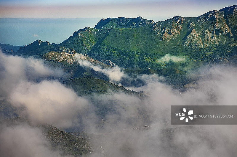 欧洲山峰国家公园女王观景台图片素材