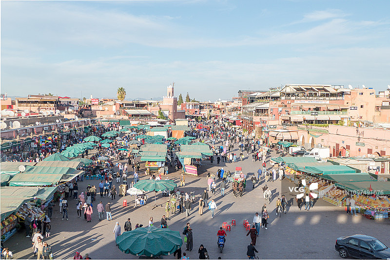 摩洛哥马拉喀什的德吉玛广场市场景色图片素材