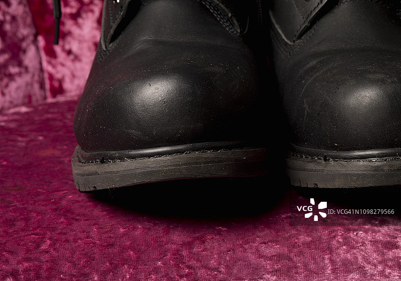 英国伦敦钢头皮靴一览图片素材