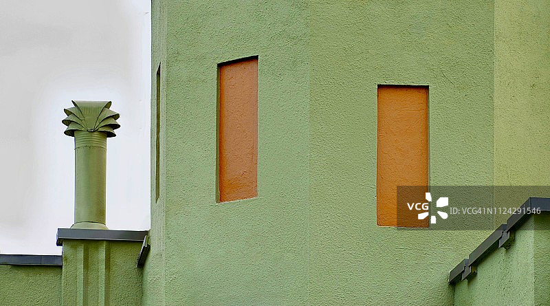 绿色塔楼图片素材