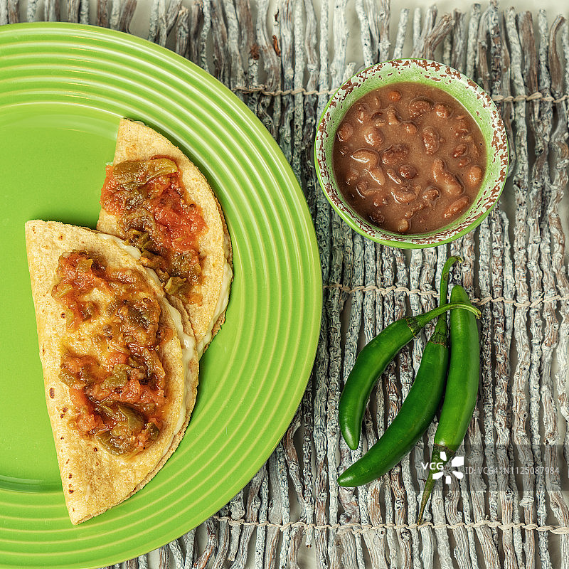 墨西哥烤饼顶视图图片素材