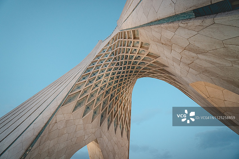 伊朗德黑兰阿扎迪塔图片素材