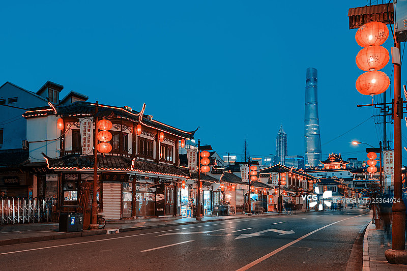 上海豫园灯会，喜迎中国新年图片素材