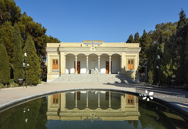 伊朗亚兹德拜火教火庙立面图片素材