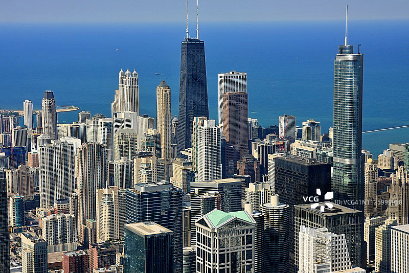 从上方俯瞰芝加哥天际线，威利斯大厦背景图片素材