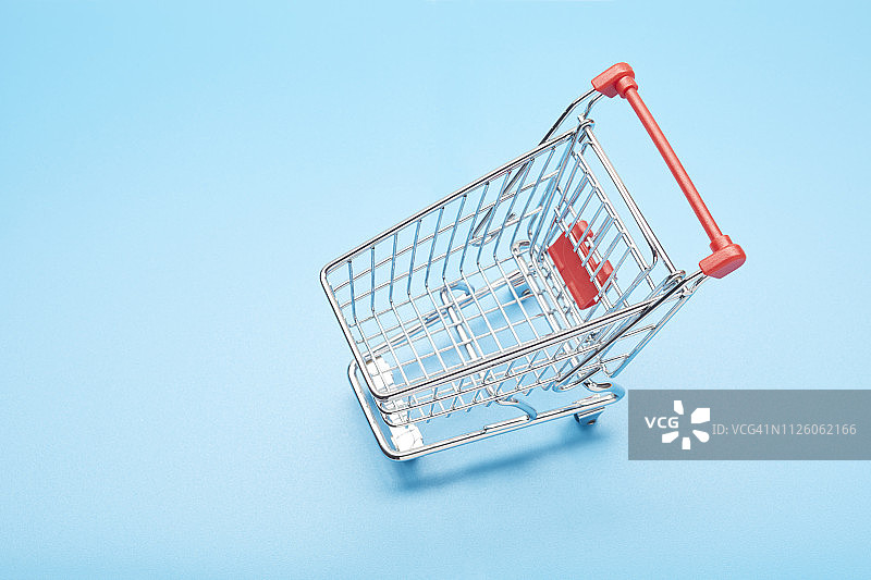 小型购物车静物图片素材