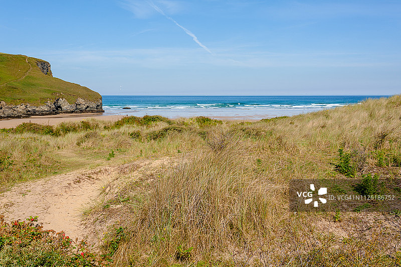 康沃尔莫根波斯沙丘、海滩和悬崖景色图片素材