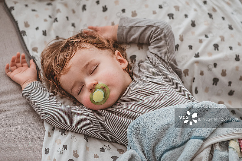 进入梦境图片素材