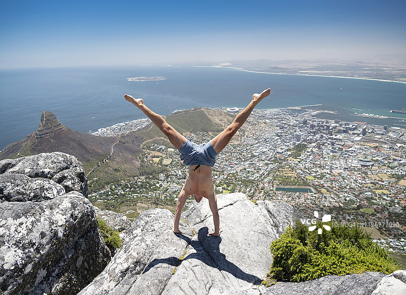 南非开普敦桌山倒立图片素材