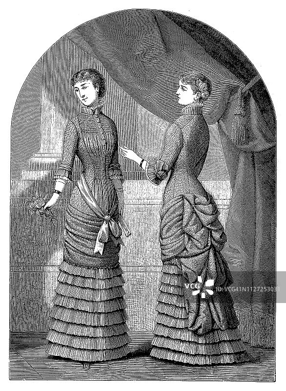 维多利亚时装女性图片素材