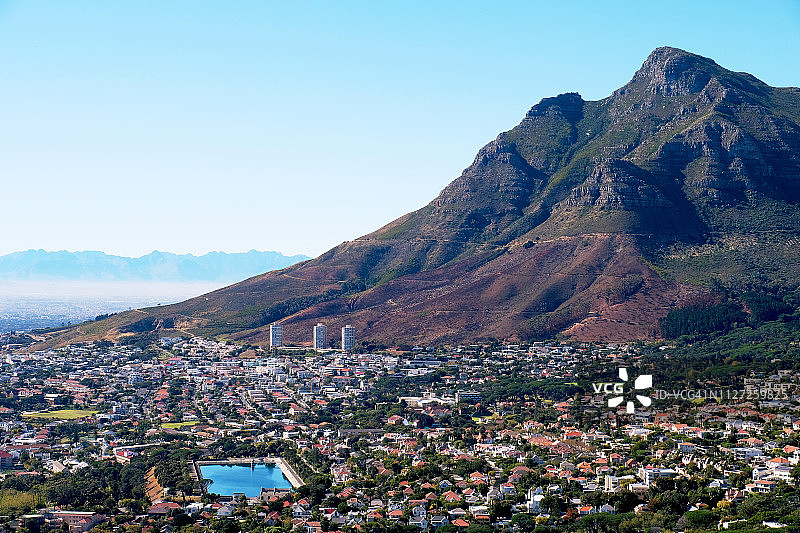 山脚下的开普敦图片素材