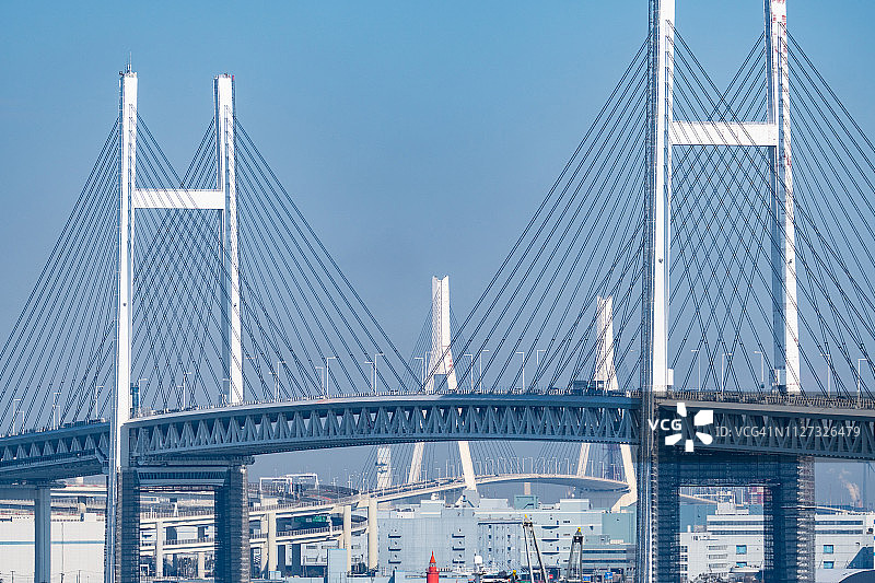 日本横滨市横滨海湾大桥图片素材