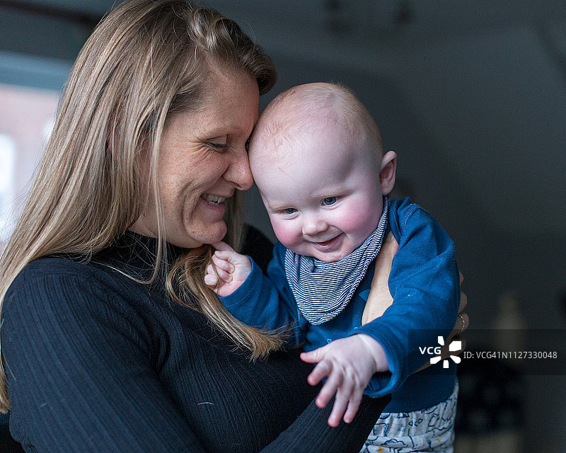 家庭科技时光图片素材