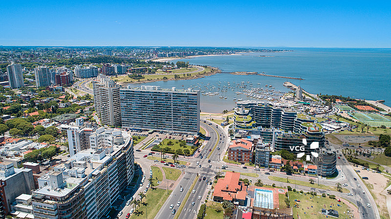 乌拉圭蒙得维的亚海岸线高角度航拍景观图片素材