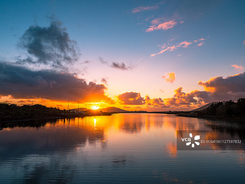 爱尔兰卡尔西文的费尔塔河图片素材