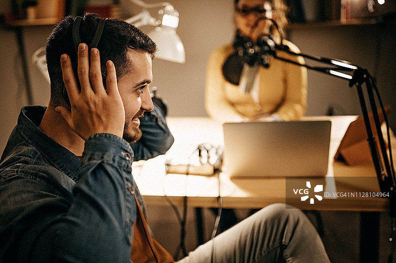 今晚我们会有最好的表演图片素材