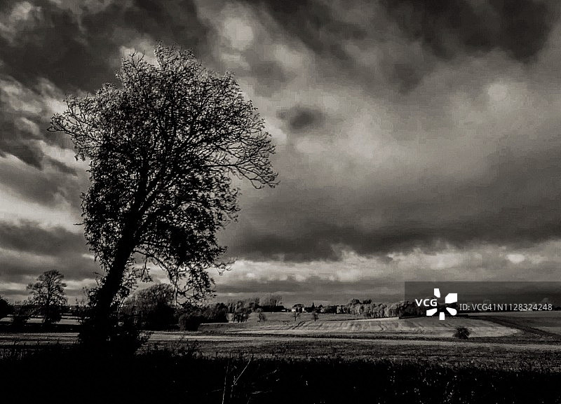 牛津郡的单色风景图片素材