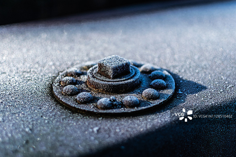 冰冻铆钉微距图片素材