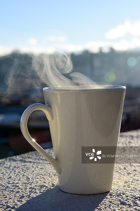 基多露台上的早茶图片素材
