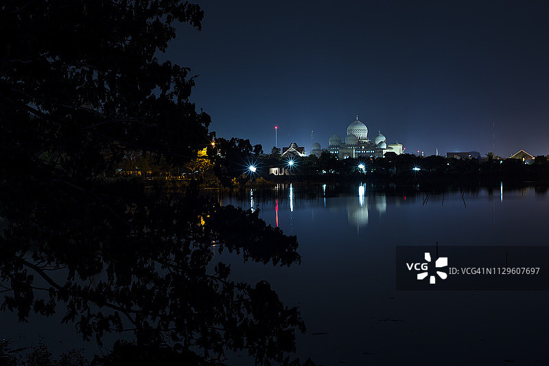 洛克塞马韦市伊斯兰中心图片素材
