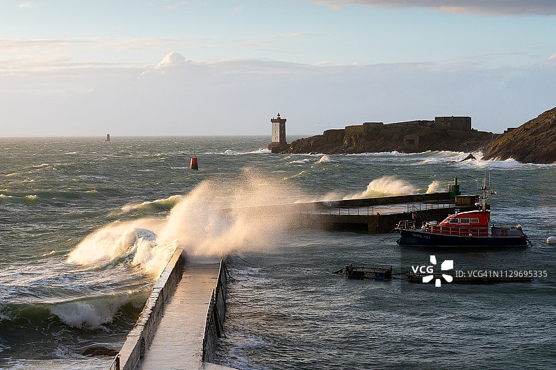 布列塔尼-勒孔克的埃里克风暴图片素材