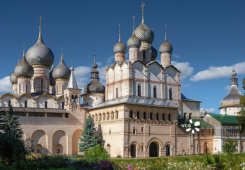 罗斯托夫克里姆林宫内的大教堂图片素材