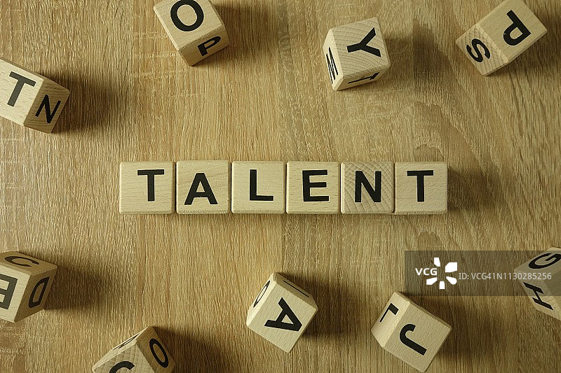 木块组成的人才词汇图片素材