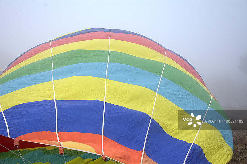 准备飞行气球图片素材