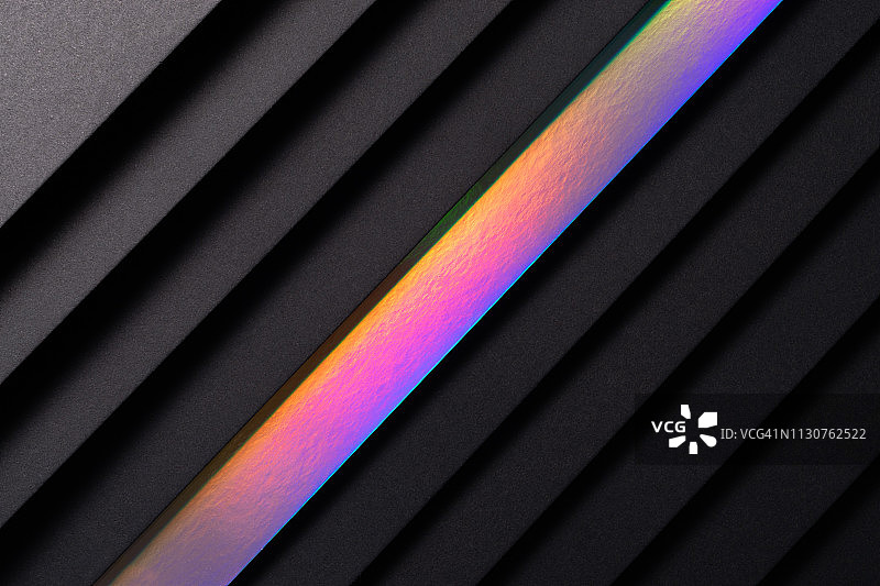 黑色背景中孤立的全息纸图片素材