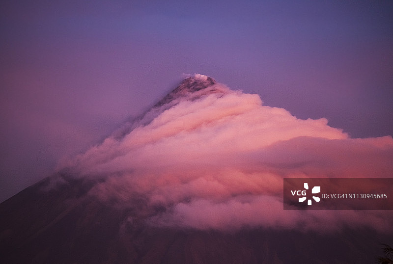 马荣火山图片素材