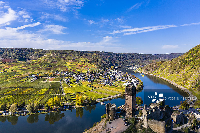 德国莱茵兰-普法尔茨波尔特斯多夫摩泽尔河梅特涅城堡图片素材