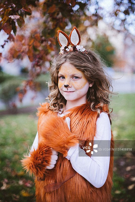 小狐狸女孩图片素材