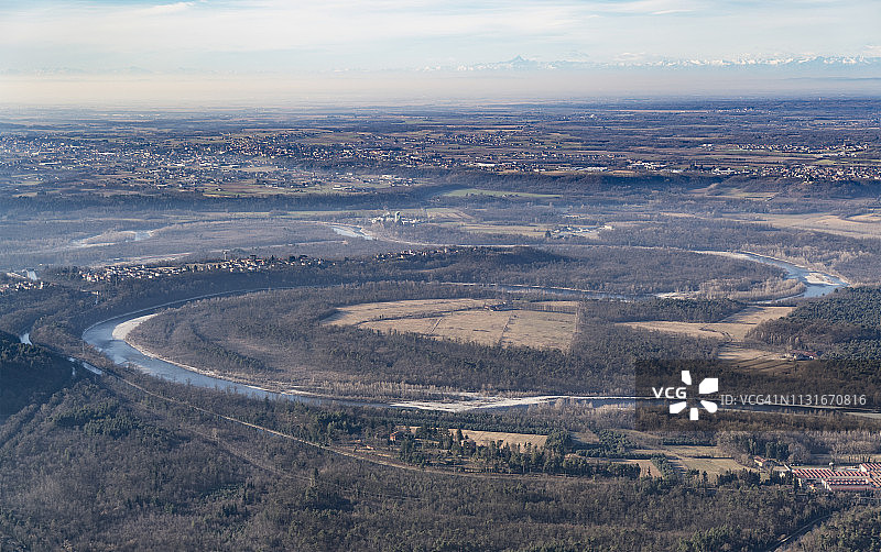 河流弯道鸟瞰图片素材