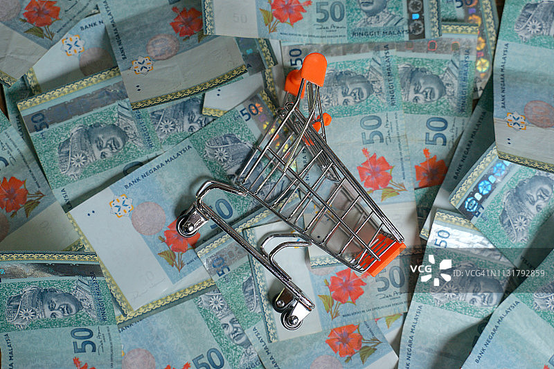 购物车与马来西亚钞票图片素材