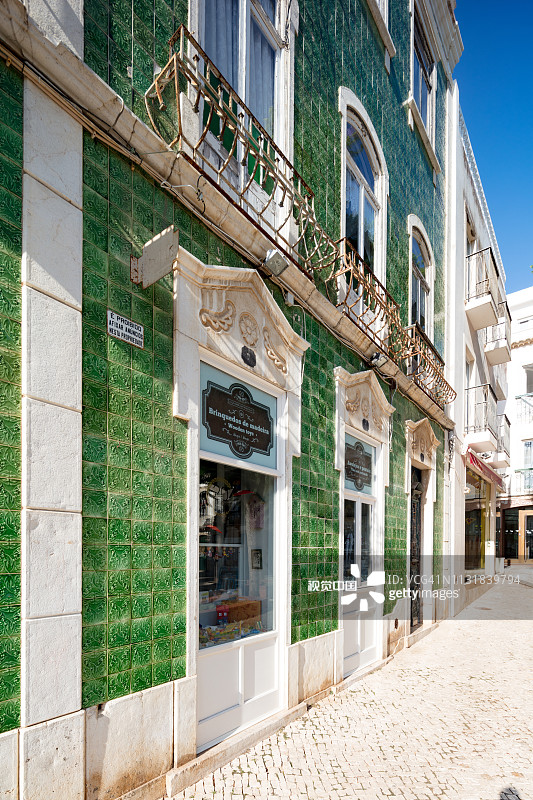 葡萄牙阿尔加维海岸拉各斯Praça Luís de Camões上的温室图片素材