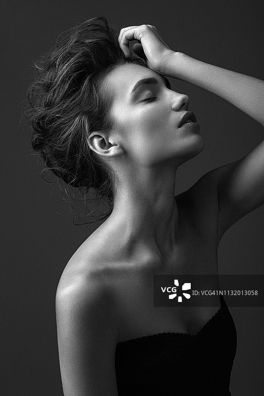 漂亮的女人图片素材