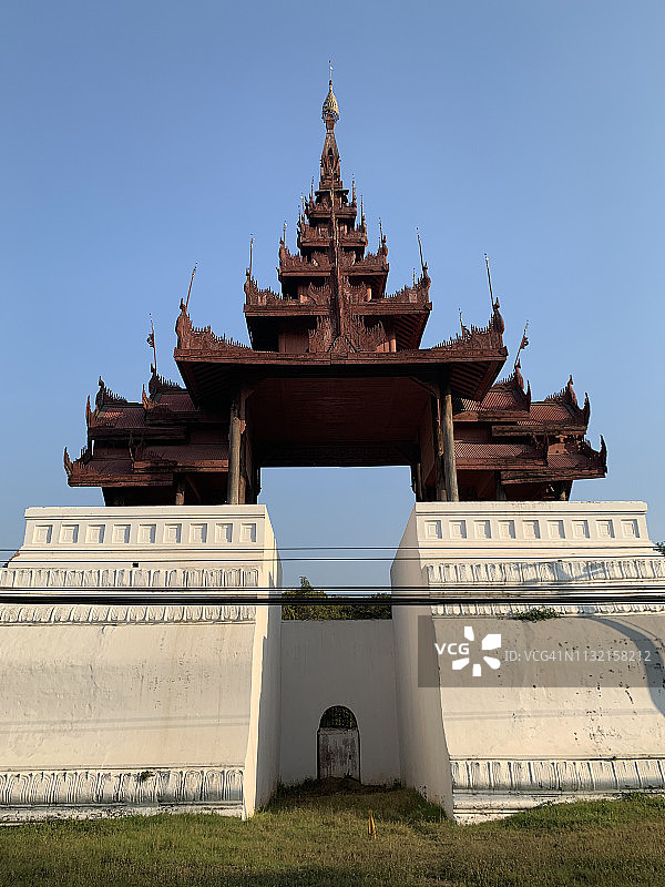 缅甸曼德勒皇宫的城墙堡垒图片素材