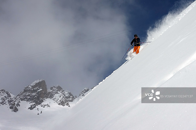 在奥地利圣安东滑雪图片素材