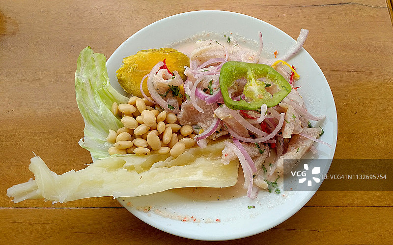 秘鲁风味酸橘腌鱼图片素材