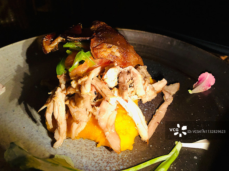 慢烤乳猪图片素材