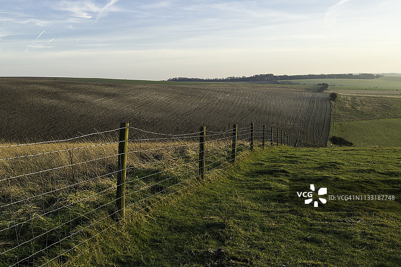 苏塞克斯郡南唐斯丘陵田野图片素材