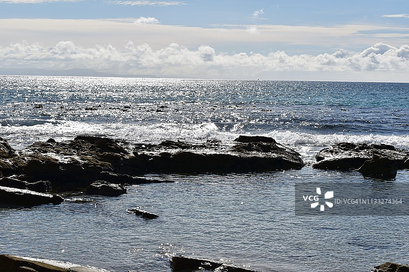 澳大利亚布鲁尼岛，双树点，分辨率溪海滩图片素材