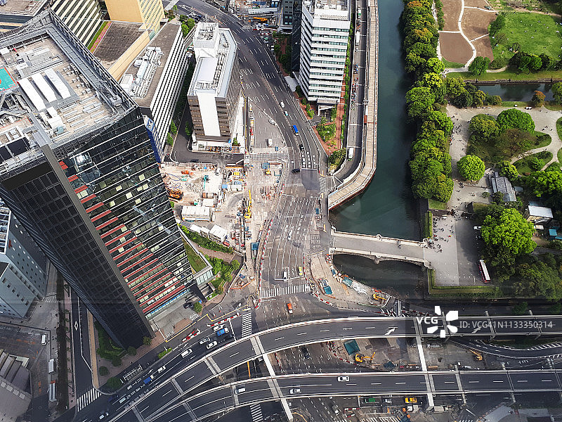 东京新桥站附近的城市景观航拍图片素材