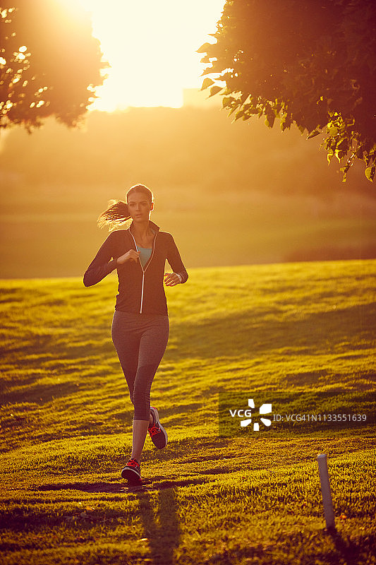 塑造更健康的你图片素材
