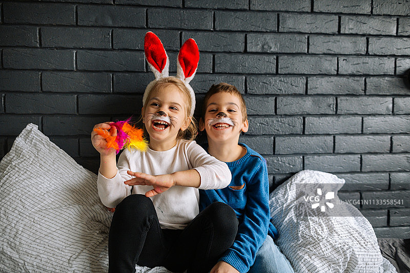 复活节兔子服装图片素材