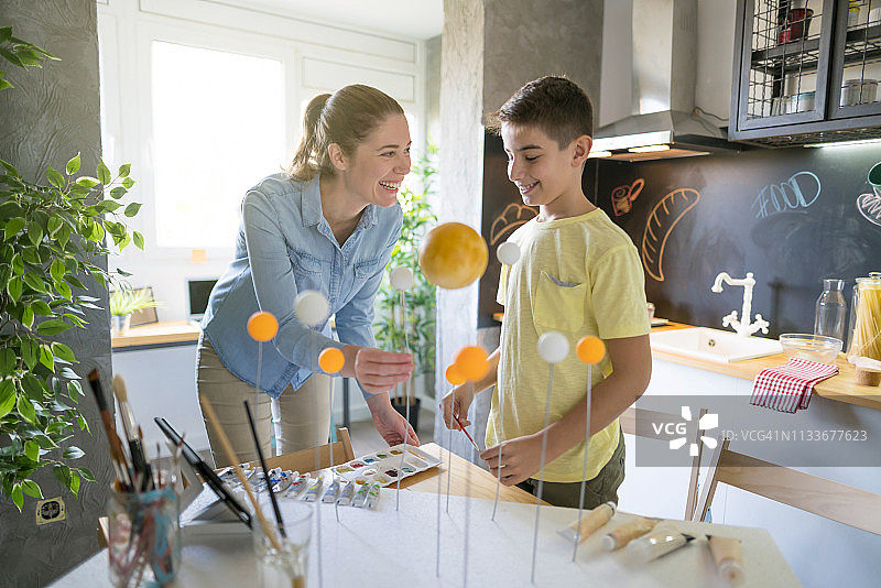 家庭作业也可以很有趣图片素材